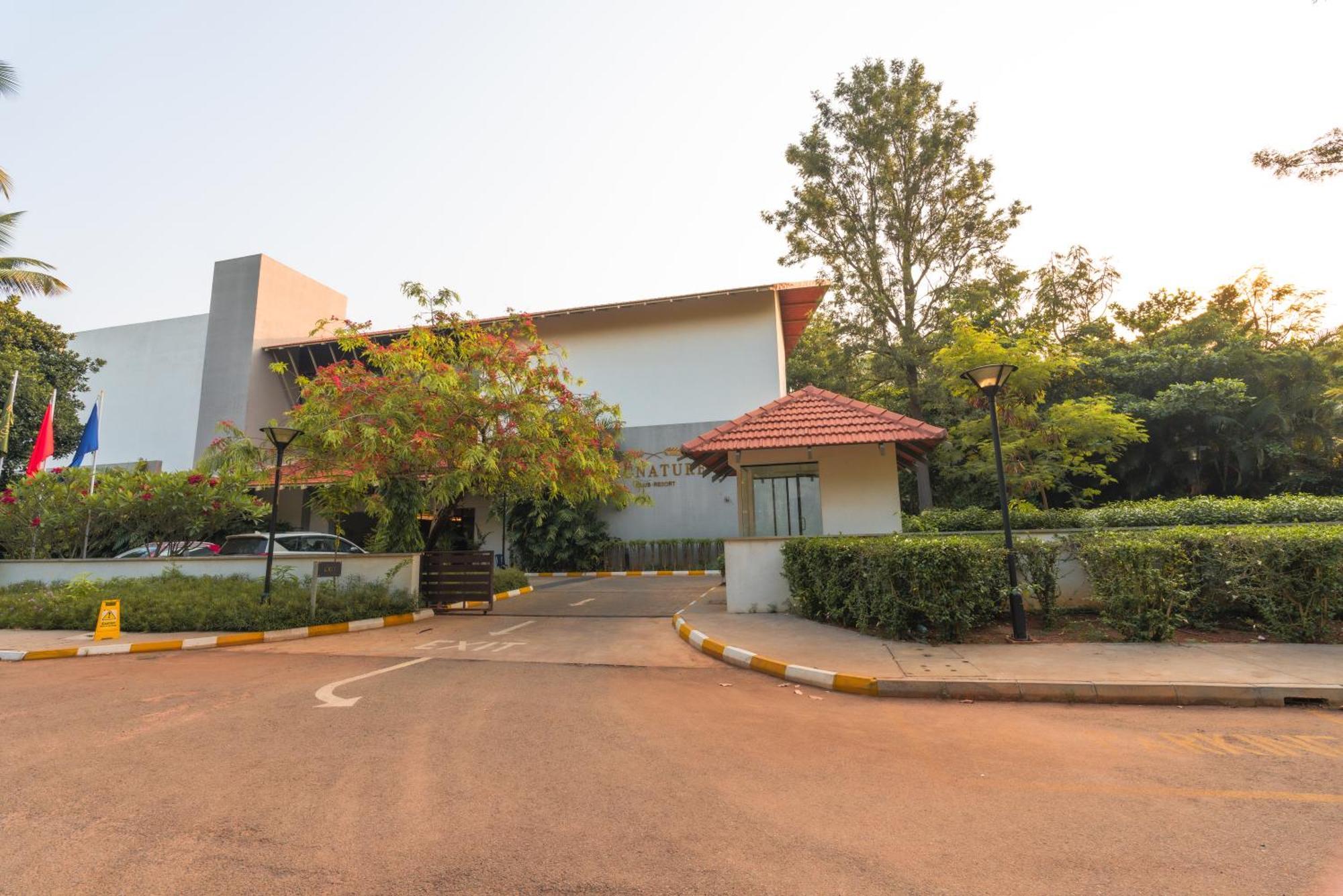 Signature Club Resort Devanahalli Ngoại thất bức ảnh